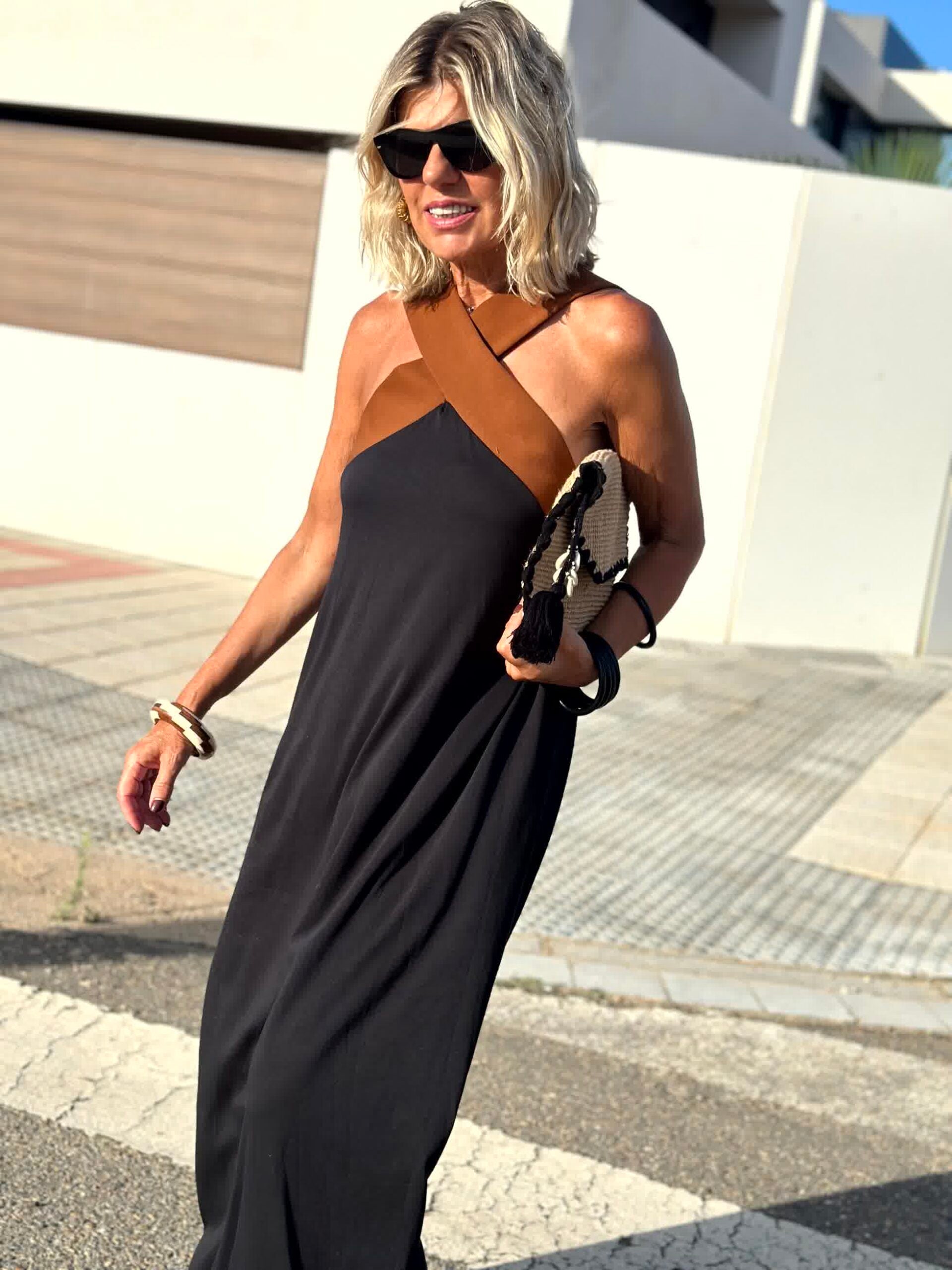 Paula | Breathable Comfortable Crossed Maxi Dress