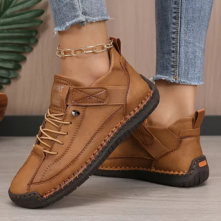 Meya | Orthopaedic Sneakers™