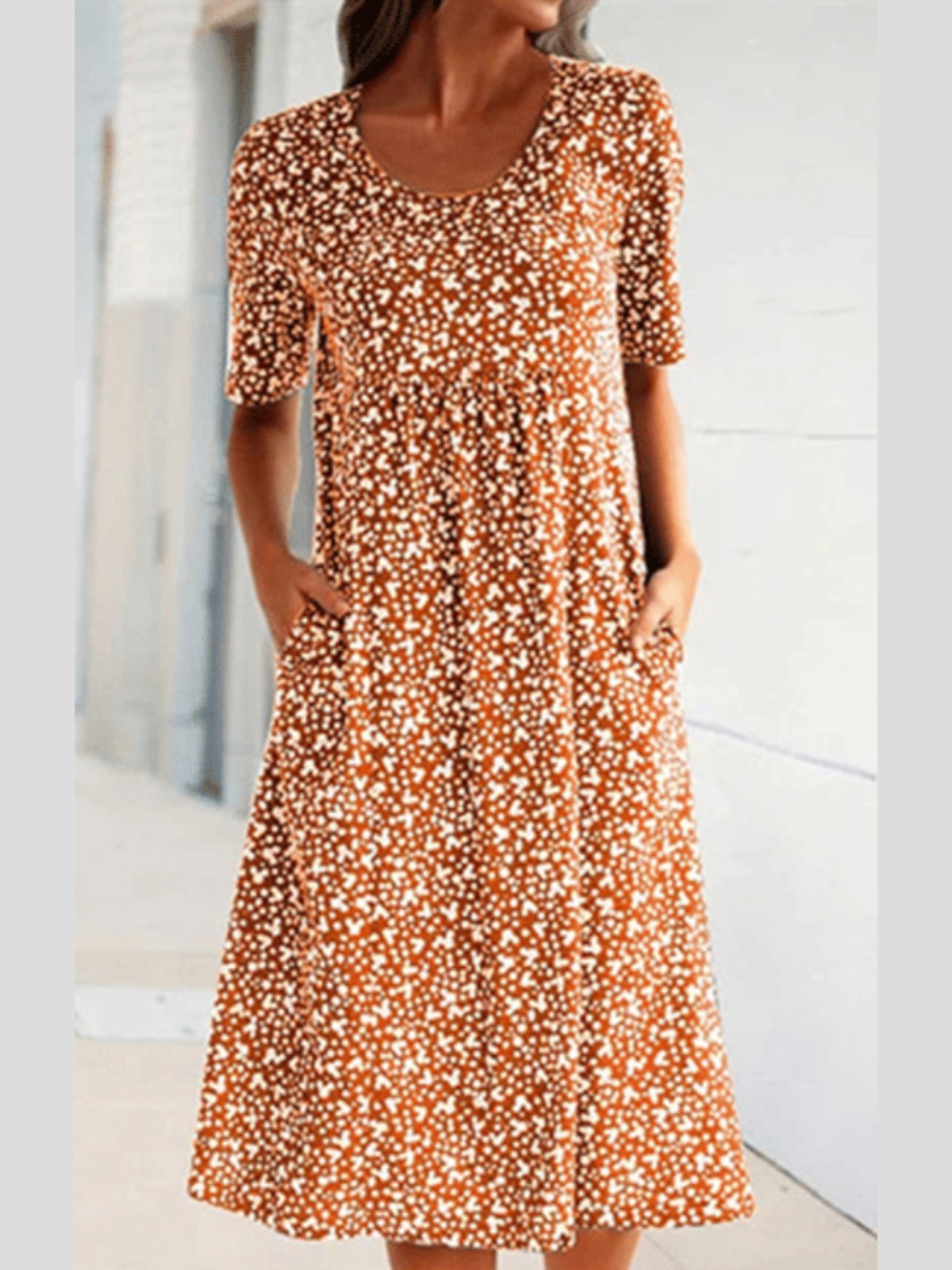 Amara | Stylish Floral Print Midi Dress